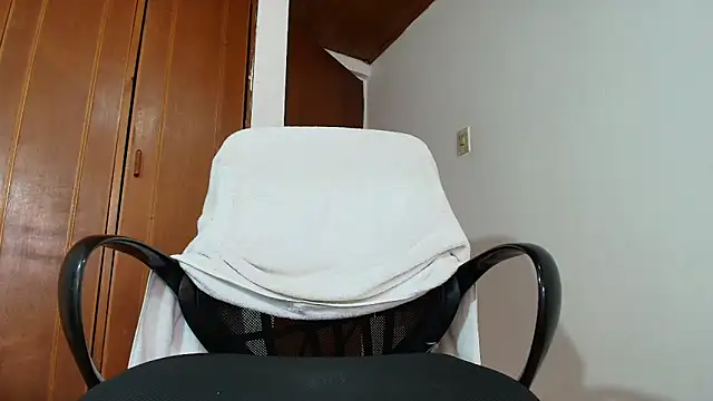 sam her online show from 04-10-26, 09:11