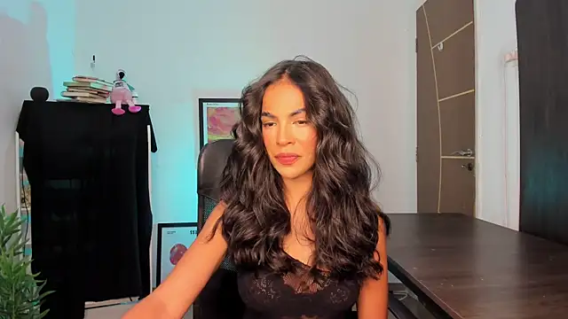 camille-rose online show from 04-30-26, 05:20