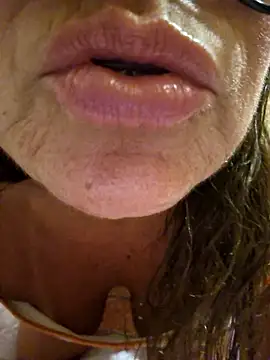 madame tesuda0 online show from 03-19-26, 11:49