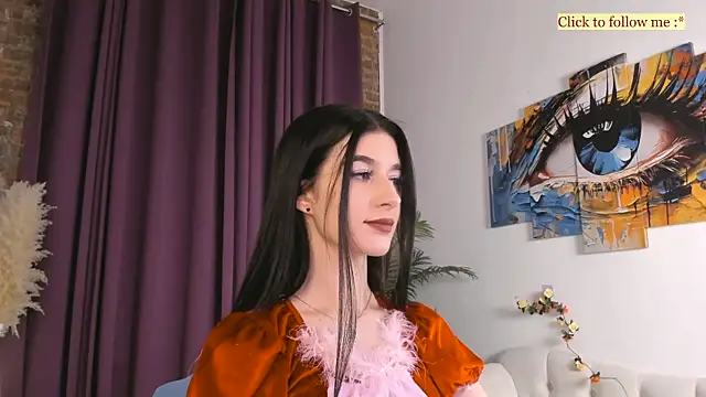 LauraCoy online show from 01-06-26, 07:51