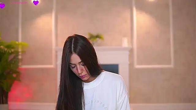 Abbela White online show from 10-21-25, 05:07