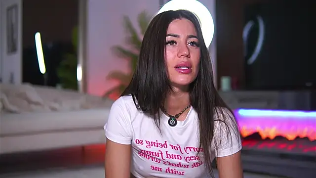 Abbela White online show from 05-29-26, 06:30
