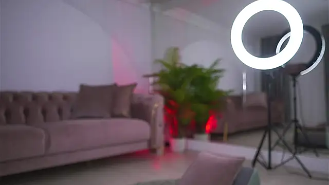 Abbela White online show from 09-09-25, 07:07