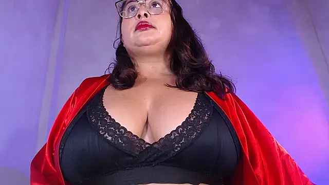 NadiaWhite online show from 12-01-25, 09:21