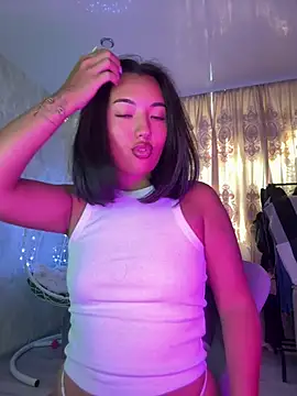 lily  foster online show from 04-03-26, 05:14