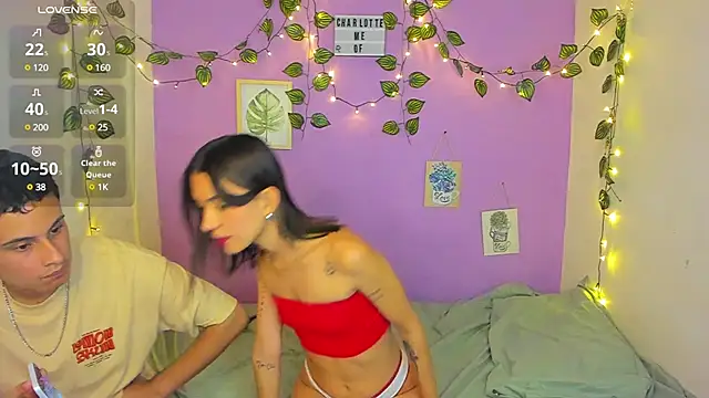 Snapshot of charlottte_queen chatting on 12-06-24, 11:30 charlottte queen online show from 12-06-24, 11:30