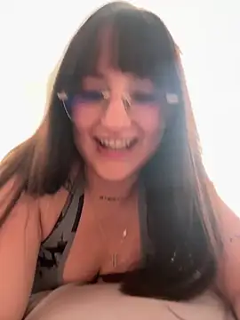 Snapshot of Megan_lu2 chatting on 02-26-25, 01:46 Megan lu2 online show from 02-26-25, 01:46