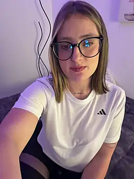 Megan lu2 online show from 02-22-26, 02:47