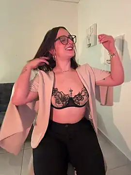 Megan lu2 online show from 02-07-26, 05:15