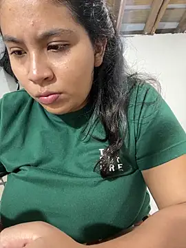 moncerrat luna online show from 04-02-26, 12:40