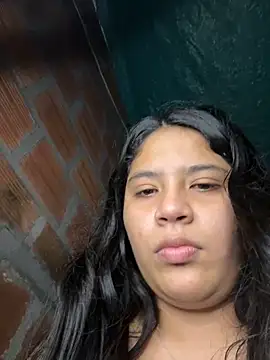 moncerrat luna online show from 02-12-25, 08:18