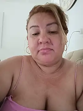 Snapshot of HORNY_MATURE25 chatting on 07-09-26, 05:56 HORNY MATURE25 online show from 07-09-26, 05:56