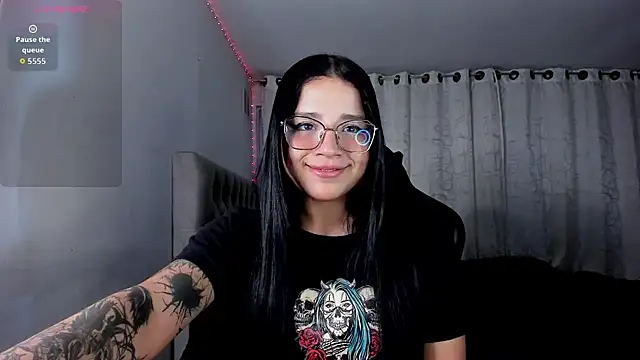 aliice walker  online show from 01-06-26, 10:58