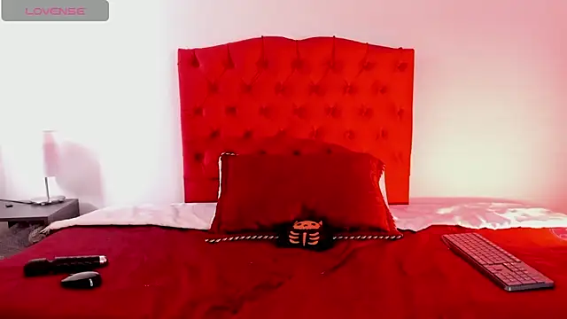 aliice walker  online show from 12-20-24, 03:31