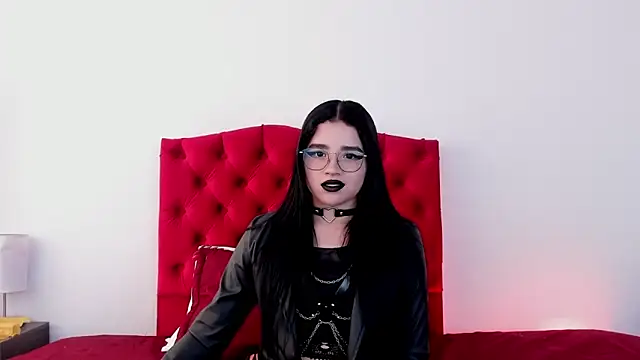 aliice walker  online show from 12-12-24, 06:53