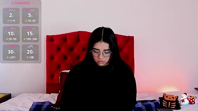 aliice walker  online show from 12-11-24, 04:31