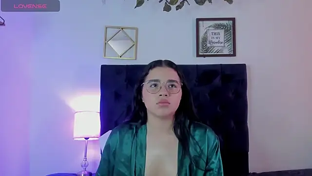 aliice walker  online show from 02-18-25, 04:36