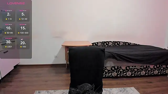 Snapshot of KitsuneRem chatting on 02-12-26, 09:47 KitsuneRem online show from 02-12-26, 09:47