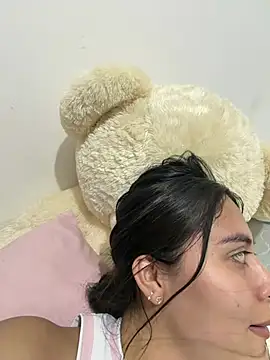 Snapshot of Sophie__Foxxx chatting on 07-07-26, 11:30 Sophie Foxxx online show from 07-07-26, 11:30