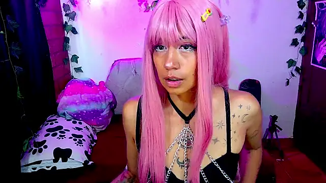 Roxanbunny1 online show from 12-04-25, 05:56