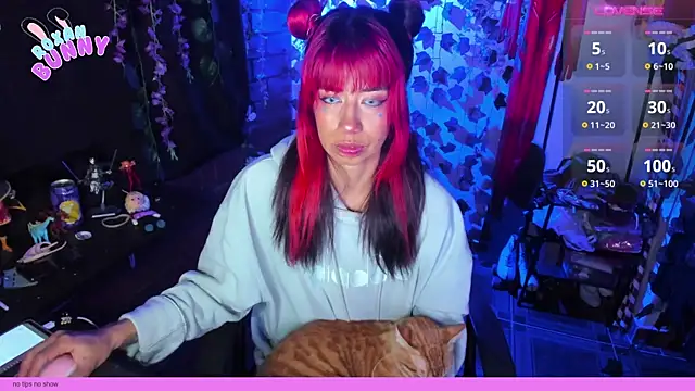 Roxanbunny1 online show from 02-12-25, 02:45