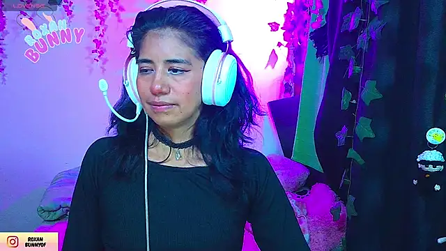 Roxanbunny1 online show from 01-18-26, 05:11