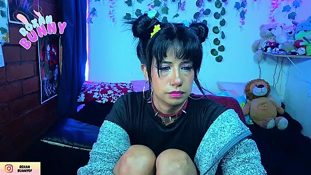 Roxanbunny1 online show from 07-10-26, 07:08