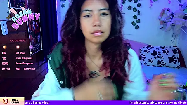 Roxanbunny1 online show from 05-19-26, 01:43