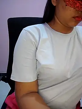 Snapshot of Rose_Olivia chatting on 09-14-25, 03:56 Rose Olivia online show from 09-14-25, 03:56