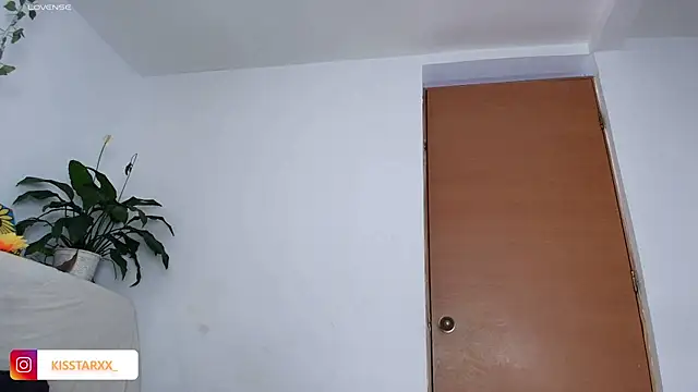 kisstarxxx online show from 01-08-26, 10:16