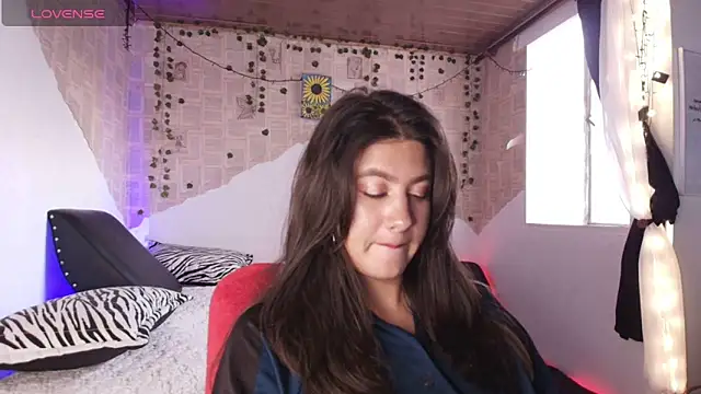 kisstarxxx online show from 11-04-25, 10:24