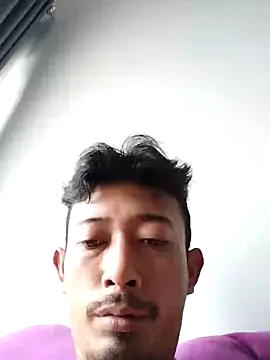 Snapshot of Dwirosebig chatting on 10-30-25, 04:00 Dwirosebig online show from 10-30-25, 04:00