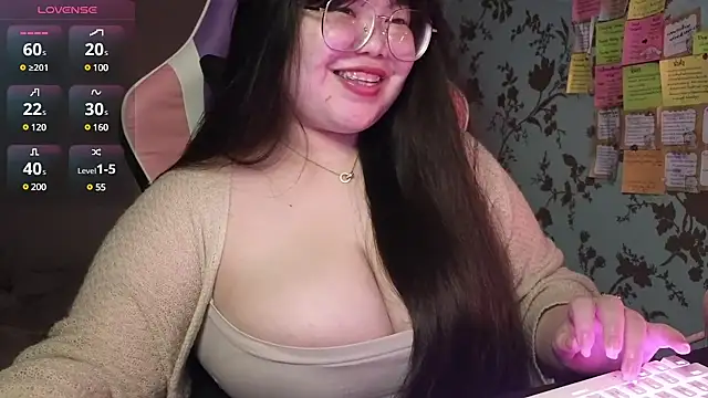 ANNELIESE  online show from 12-01-24, 10:26