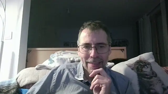 ptitcanard60600 online show from 04-07-26, 09:38