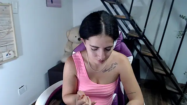 Snapshot of samantha_baby_ chatting on 11-13-25, 07:29 samantha baby online show from 11-13-25, 07:29