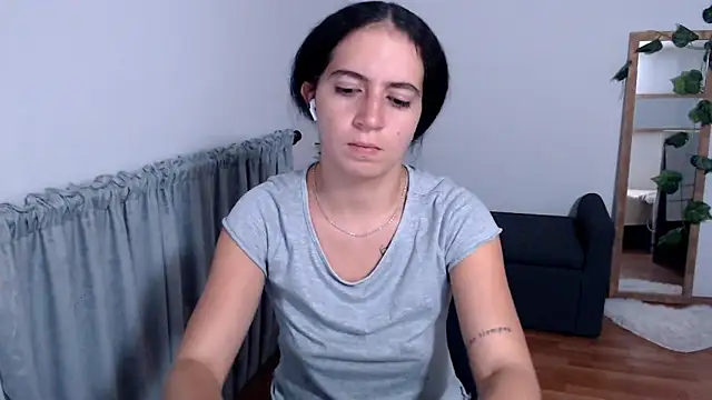 Snapshot of samantha_baby_ chatting on 11-21-25, 05:17 samantha baby online show from 11-21-25, 05:17