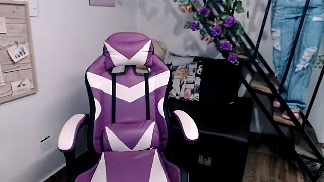 samantha baby  online show from 02-05-26, 11:33