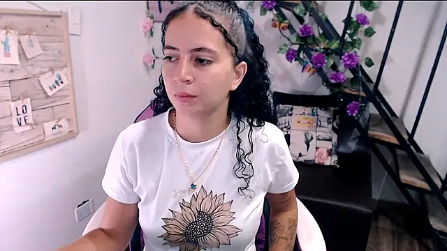 samantha baby  online show from 06-14-26, 05:03
