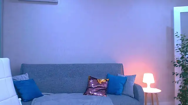 LesleySweet online show from 04-08-26, 05:58