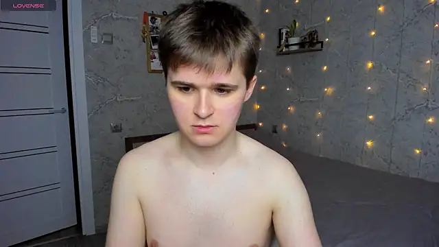 Mark Bearcub online show from 06-17-26, 07:46
