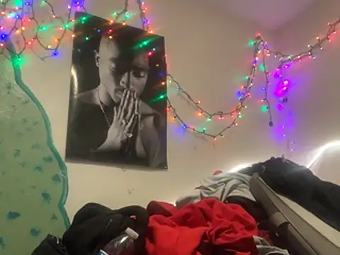 ThICk JuIcEy online show from 02-27-26, 09:53