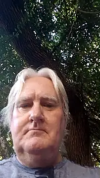 Snapshot of graham1980 chatting on 09-25-25, 03:18 graham1980 online show from 09-25-25, 03:18