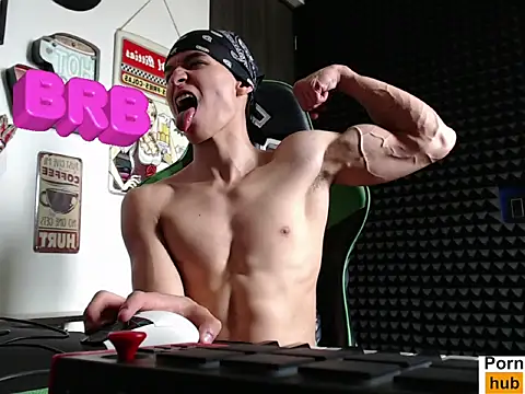 Curly Angel24 online show from 02-22-26, 07:37