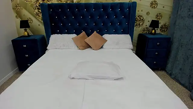 Katrina Minchels online show from 11-21-25, 09:41