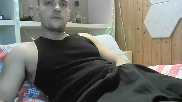 ItalianVinDiesel online show from 10-30-25, 03:09