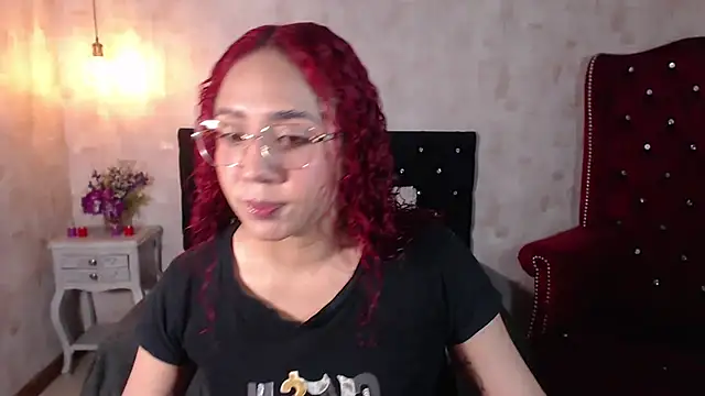 Snapshot of IsabelaLatina chatting on 07-16-26, 12:51 IsabelaLatina online show from 07-16-26, 12:51