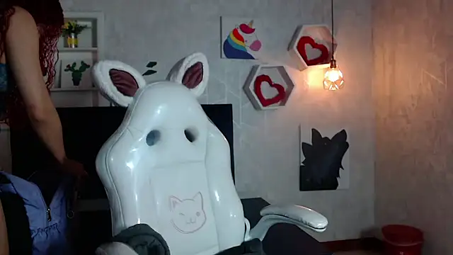 IsabelaLatina online show from 05-03-26, 02:49