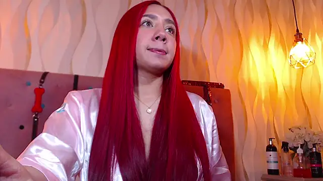 IsabelaLatina online show from 03-08-26, 03:10