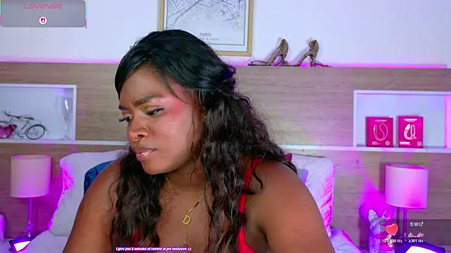 Snapshot of KAROL-SCOTT chatting on 06-14-26, 02:24 KAROL-SCOTT online show from 06-14-26, 02:24