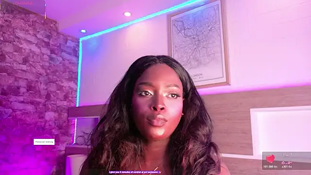 Snapshot of KAROL-SCOTT chatting on 05-21-26, 07:55 KAROL-SCOTT online show from 05-21-26, 07:55
